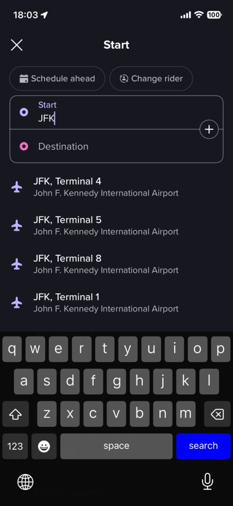 Lyftで出発地と目的地を手動で入力している画像